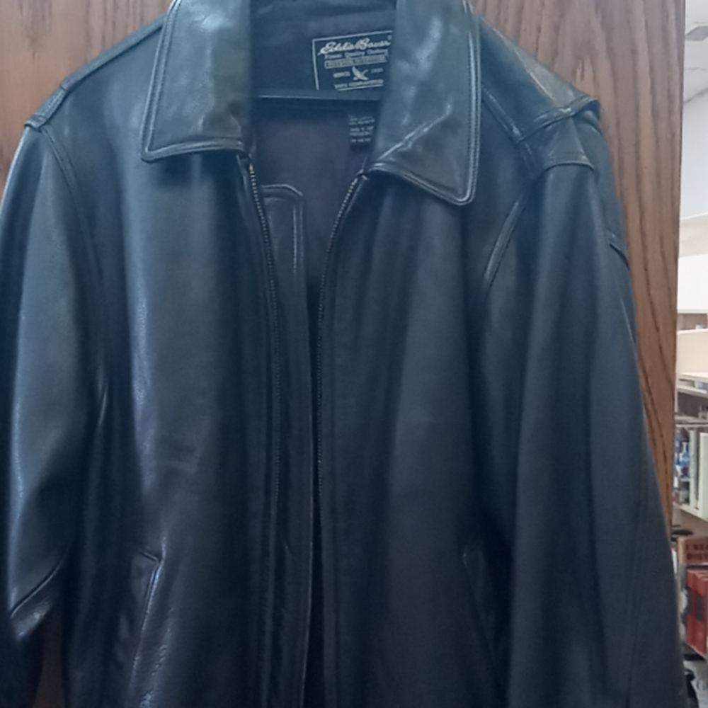 Eddie bauer Leather jacket 100% leather
